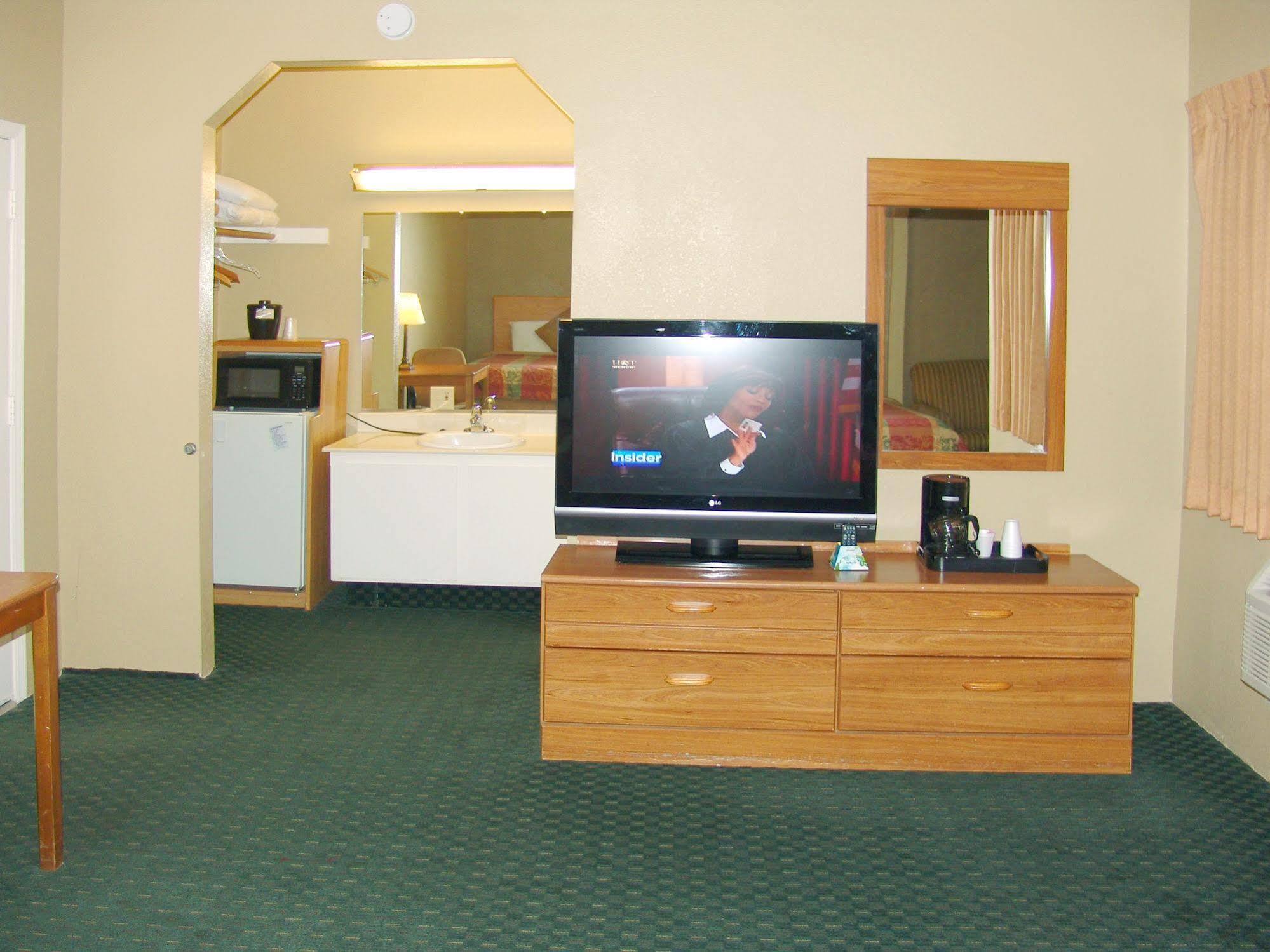 Holland Inn And Suites Taft Exterior foto